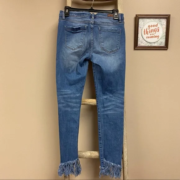 BlankNYC The Reade Classic Frayed Hem Skinny Jeans 26 - Picture 5 of 14